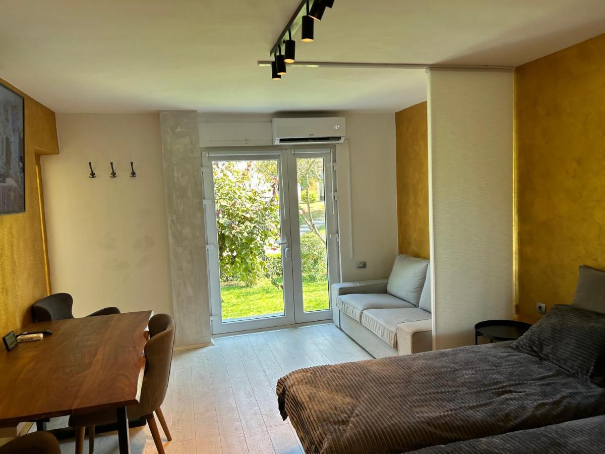 Apartment Gal Novo Mesto Zewnętrze zdjęcie