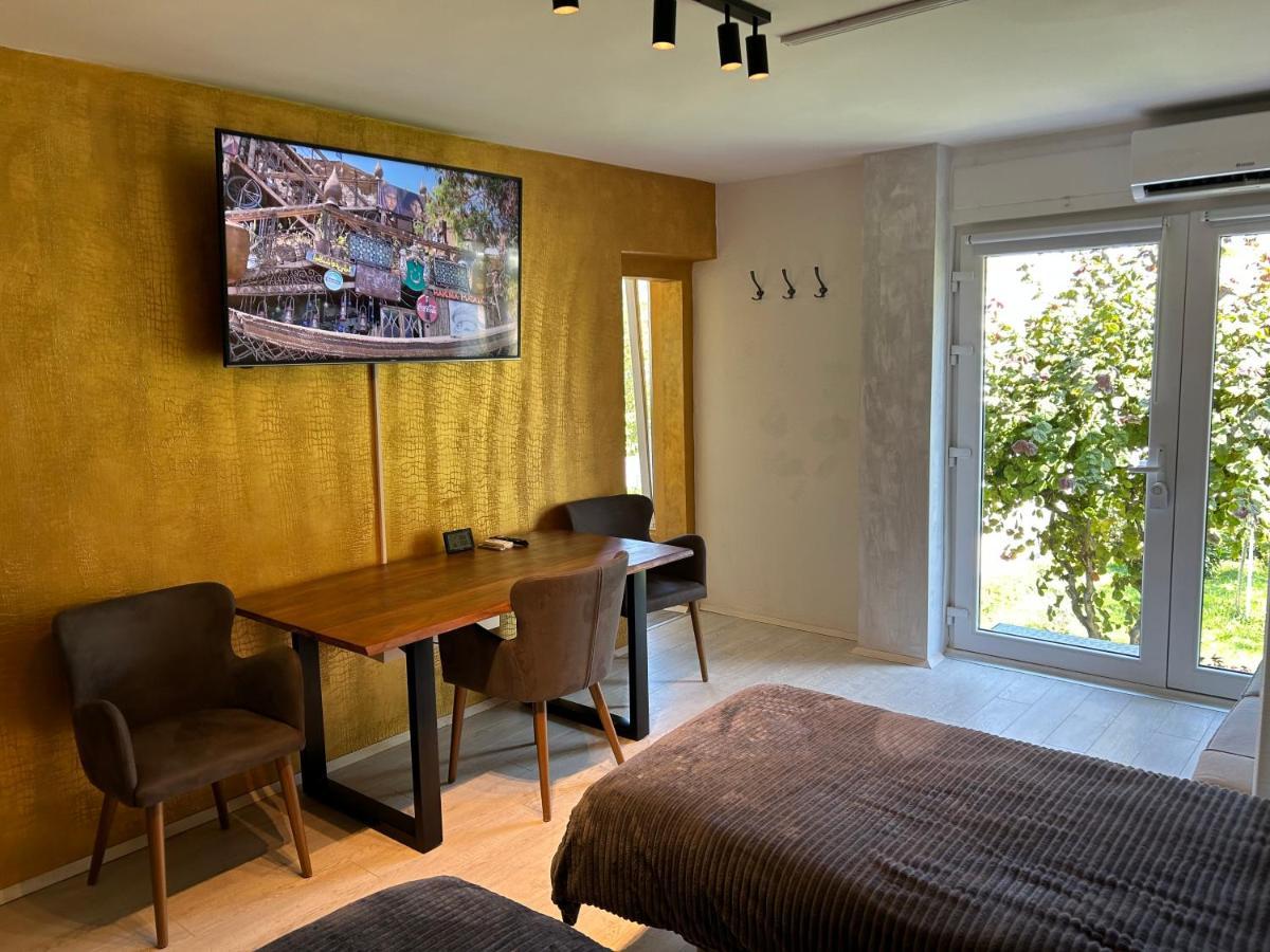 Apartment Gal Novo Mesto Zewnętrze zdjęcie