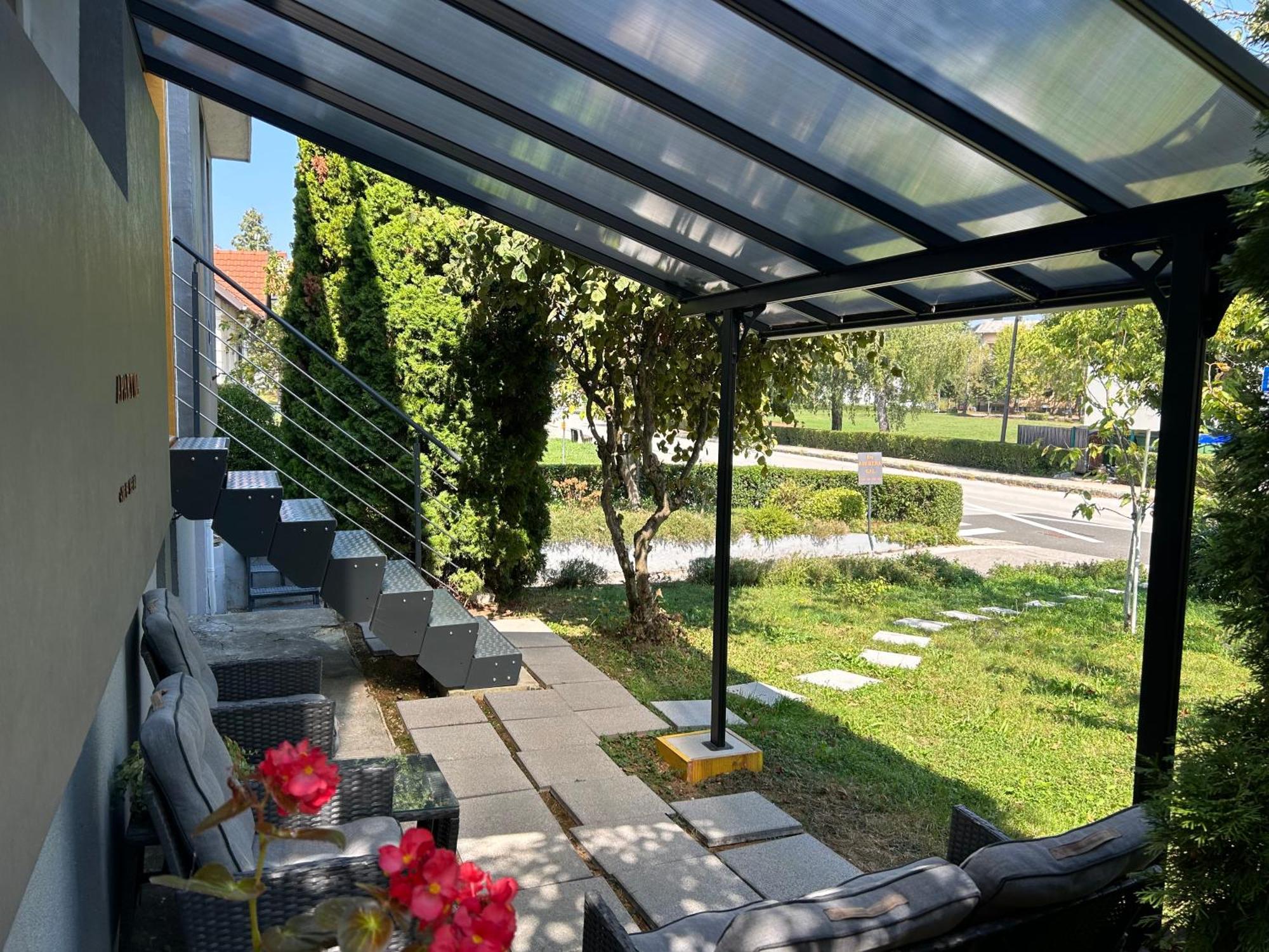 Apartment Gal Novo Mesto Zewnętrze zdjęcie